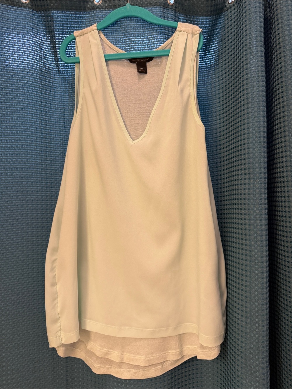 Banana Republic lt. Blue Sweet Sleeveless Blouse